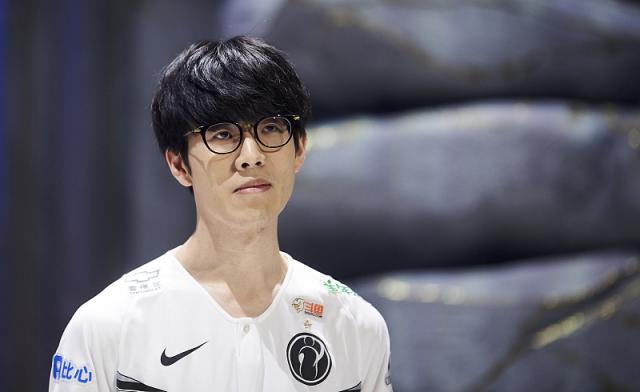 己在球队中 己在球队中