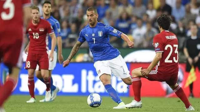 与新搭档擦 与新搭档擦