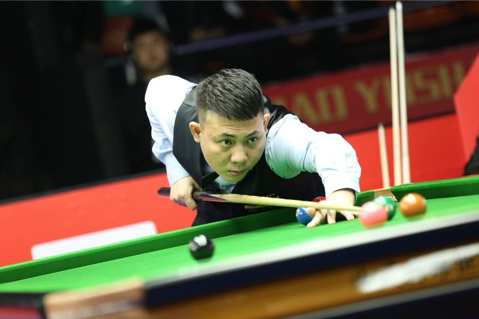 手戴资颖 手戴资颖