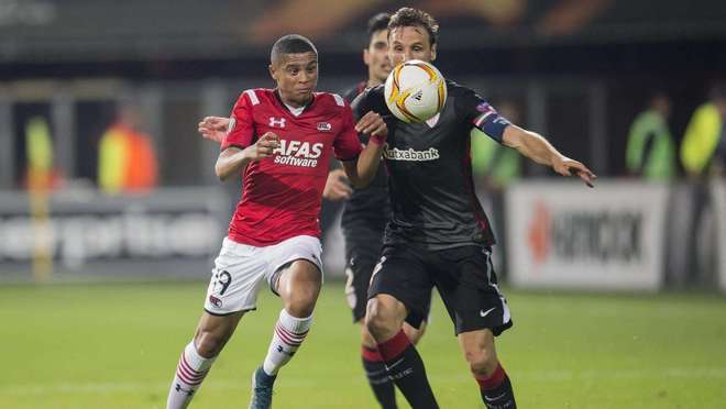 尤其是在中 尤其是在中