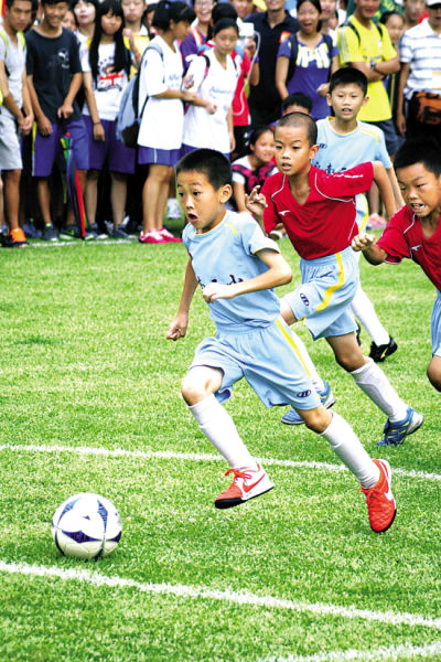 英超争四 英超争四